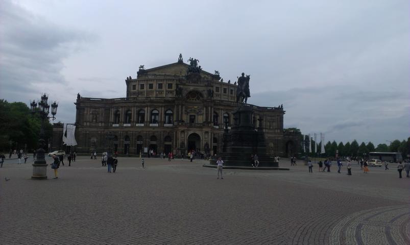 dresden front