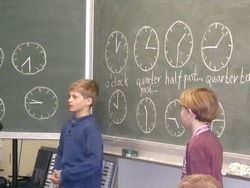 uhr 4