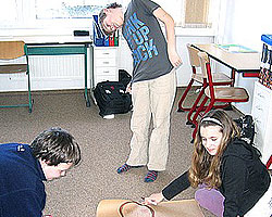 Greenhouse School-Projekt "Pubertät und keine Ahnung?"